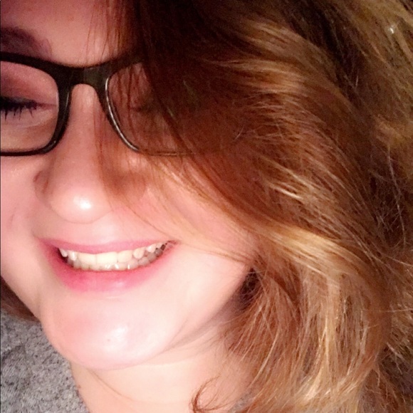 Meet your Posher, Gracie - Picture 1 of 1